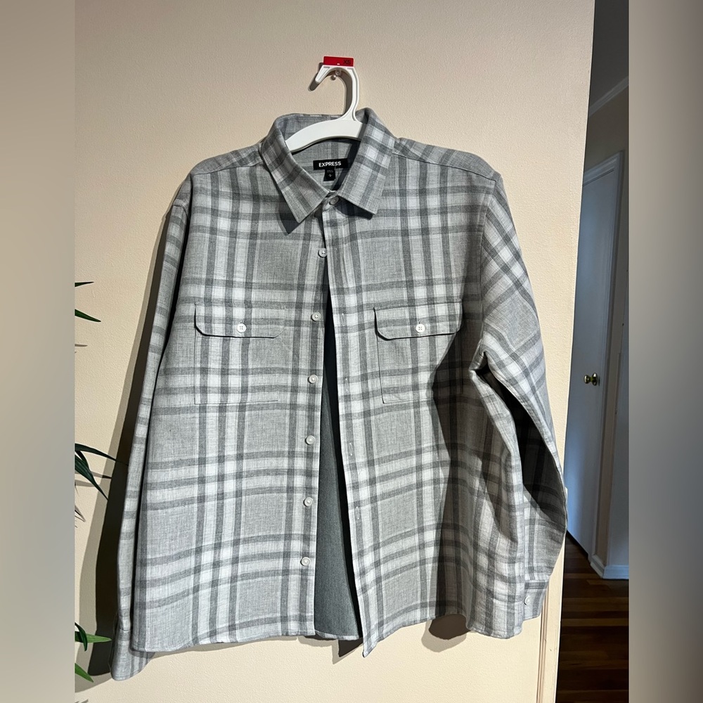 EXPRESS men’s flannel